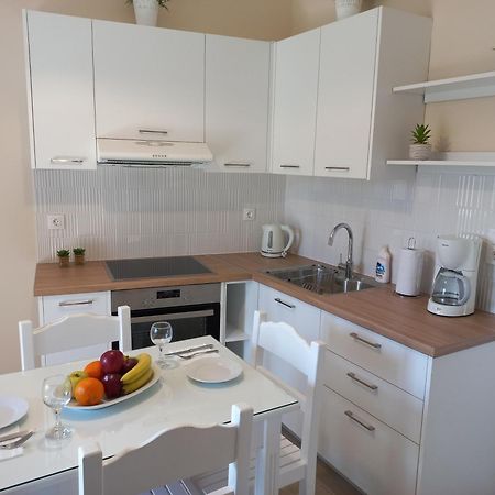 Villa Tina Country Beach Apartments Acharavi  Zewnętrze zdjęcie