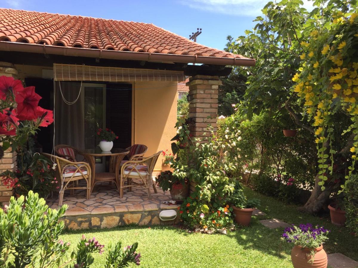 Villa Tina Country Beach Apartments Acharavi  Zewnętrze zdjęcie