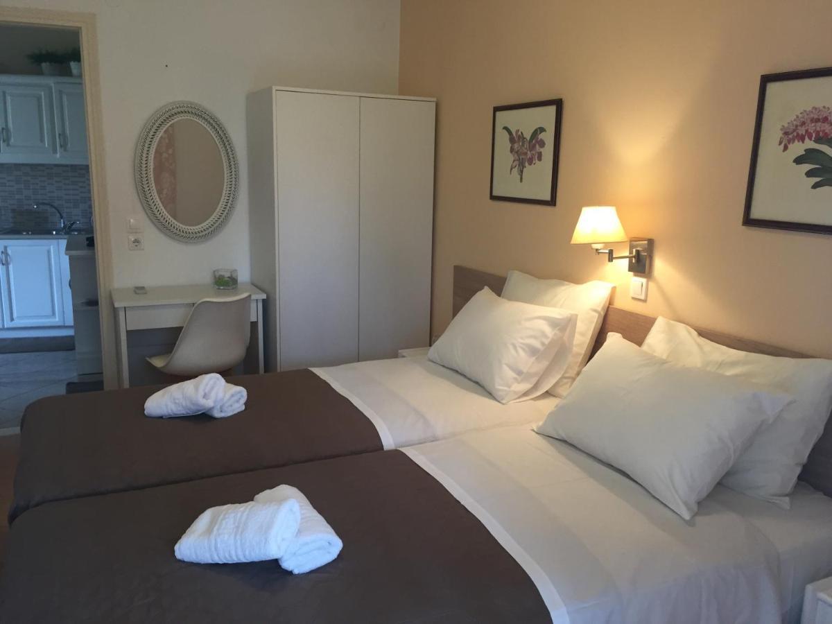Villa Tina Country Beach Apartments Acharavi  Zewnętrze zdjęcie